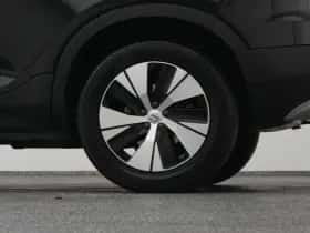 Volvo XC40 (2022) thumbnail 40