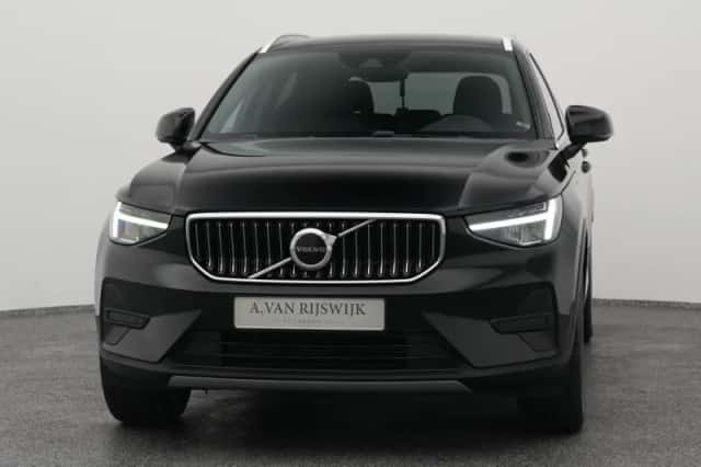Volvo XC40 (2022) thumbnail 9