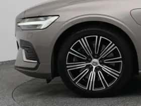 Volvo V60 (2022) thumbnail 21
