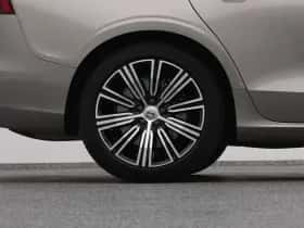 Volvo V60 (2022) thumbnail 41