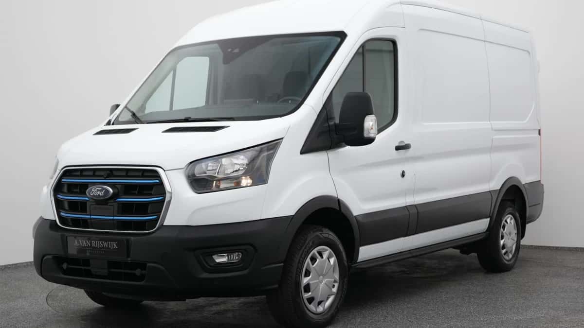 Ford E-Transit (2023) — foto 1