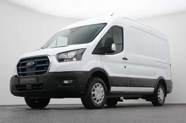 Ford E-Transit (2023) thumbnail 16