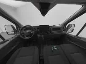 Ford E-Transit (2023) thumbnail 3