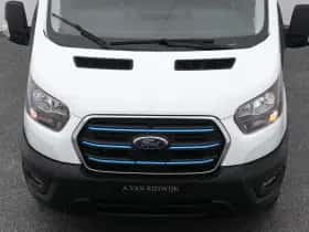 Ford E-Transit (2023) thumbnail 31