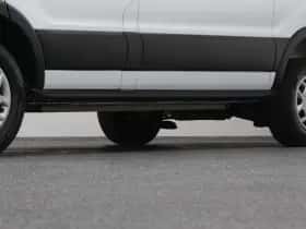 Ford E-Transit (2023) thumbnail 38