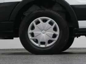 Ford E-Transit (2023) thumbnail 40