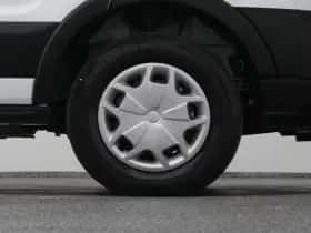 Ford E-Transit (2023) thumbnail 43