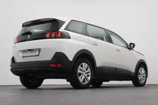 Peugeot 5008 (2021) thumbnail 16