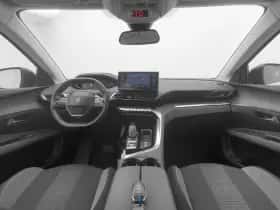 Peugeot 5008 (2021) thumbnail 3