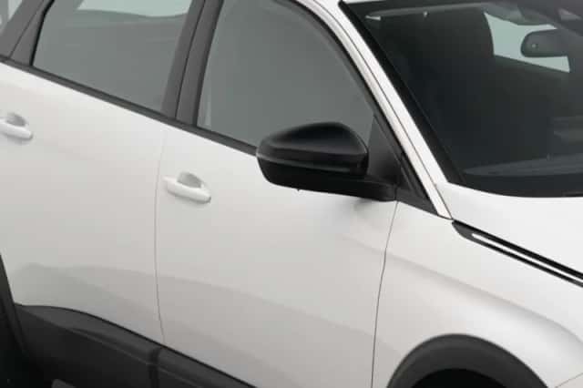 Peugeot 5008 (2021) thumbnail 23