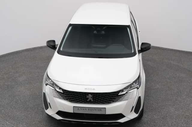 Peugeot 5008 (2021) thumbnail 26