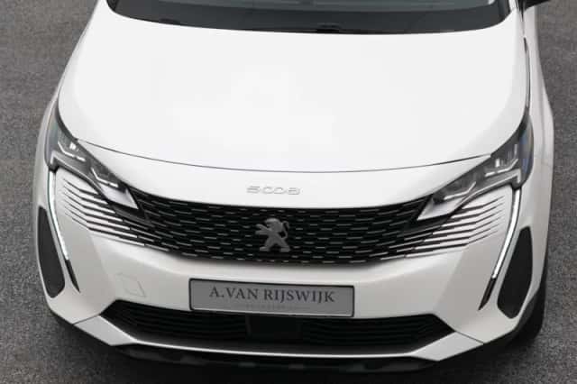 Peugeot 5008 (2021) thumbnail 30