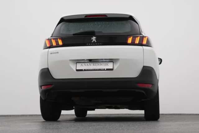 Peugeot 5008 (2021) thumbnail 36