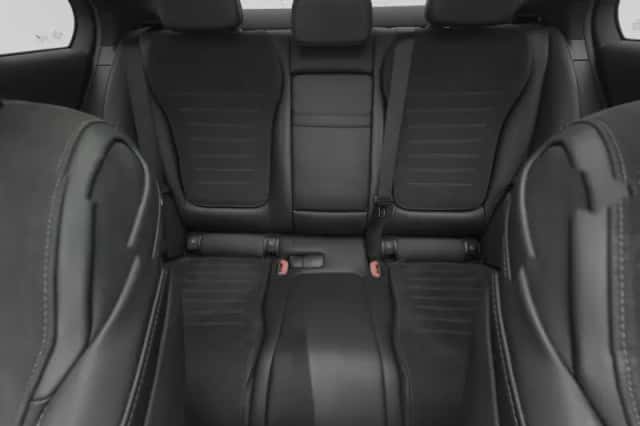 Mercedes-Benz C-Klasse (2022) thumbnail 4