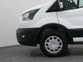 Ford E-Transit (2023) thumbnail 22