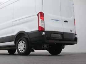 Ford E-Transit (2023) thumbnail 23