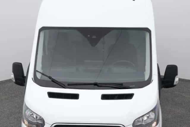 Ford E-Transit (2023) thumbnail 33