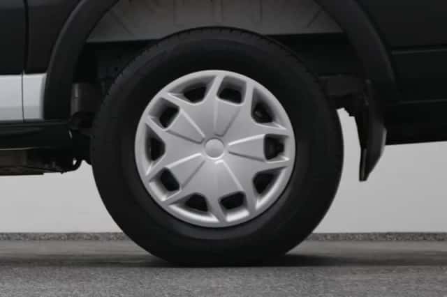 Ford E-Transit (2023) thumbnail 41