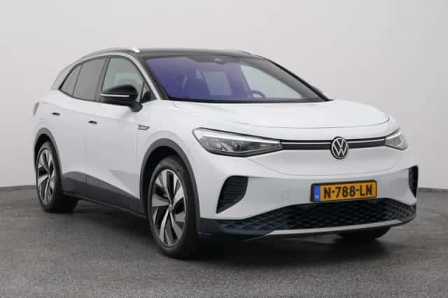 Volkswagen ID.4 (2020) thumbnail 2