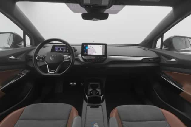 Volkswagen ID.4 (2020) thumbnail 3