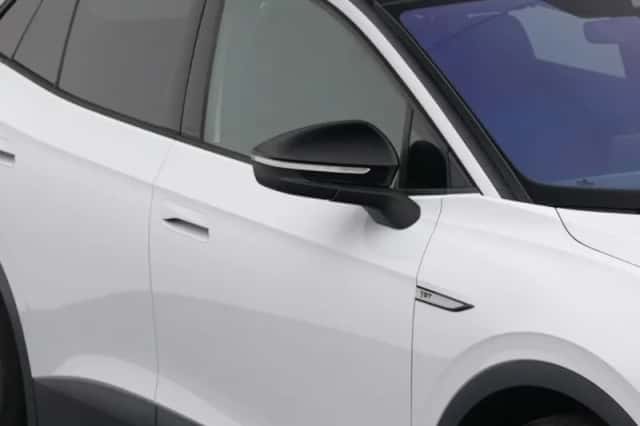Volkswagen ID.4 (2020) thumbnail 24