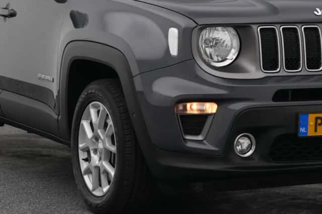Jeep Renegade (2022) thumbnail 17