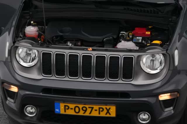 Jeep Renegade (2022) thumbnail 31