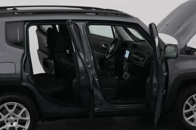 Jeep Renegade (2022) thumbnail 34