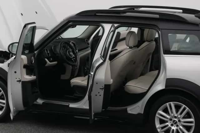 MINI Mini (2021) thumbnail 33