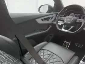 Audi Q8 (2021) thumbnail 11