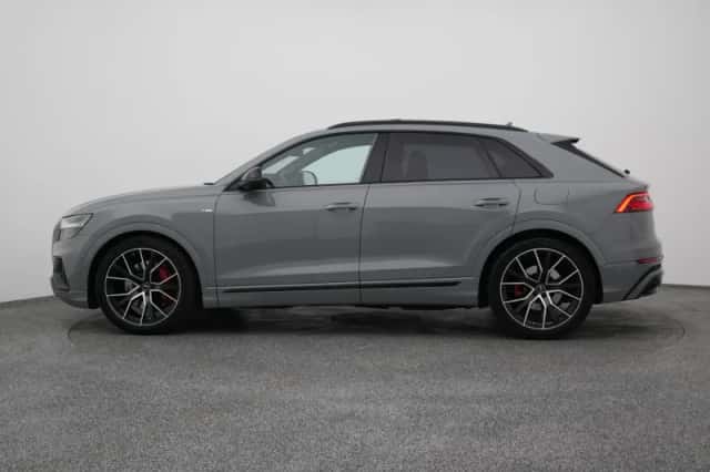 Audi Q8 (2021) thumbnail 13