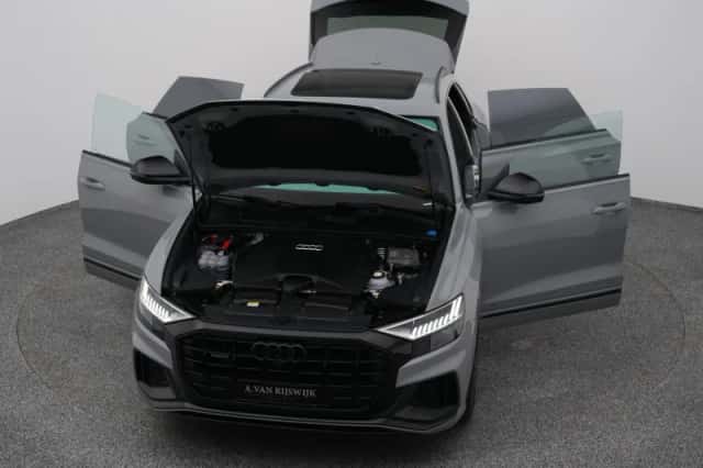 Audi Q8 (2021) thumbnail 27