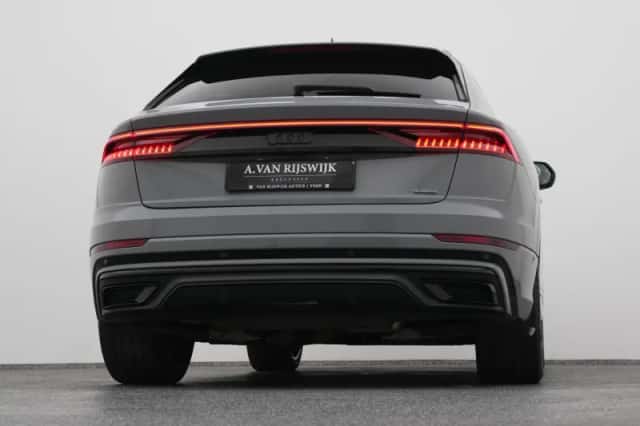 Audi Q8 (2021) thumbnail 36