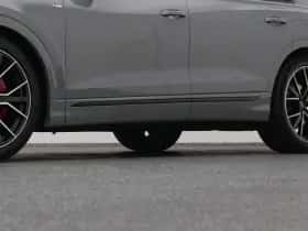 Audi Q8 (2021) thumbnail 37