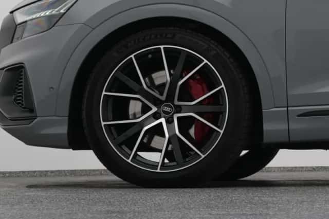 Audi Q8 (2021) thumbnail 39