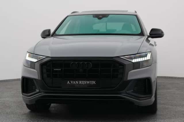 Audi Q8 (2021) thumbnail 9