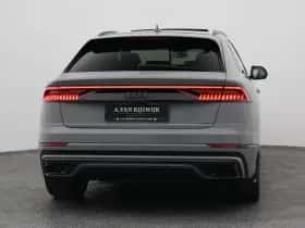 Audi Q8 (2021) thumbnail 10