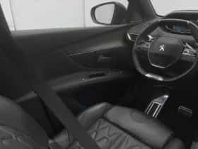 Peugeot 3008 (2021) thumbnail 11
