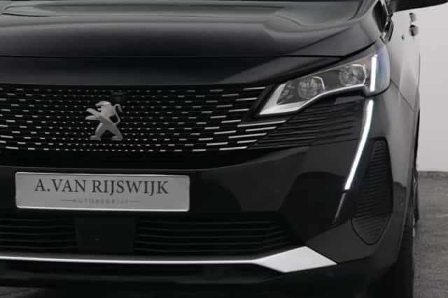 Peugeot 3008 (2021) thumbnail 19