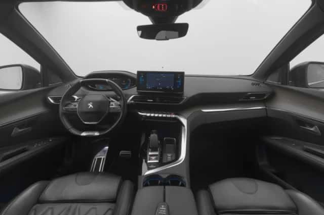 Peugeot 3008 (2021) thumbnail 3