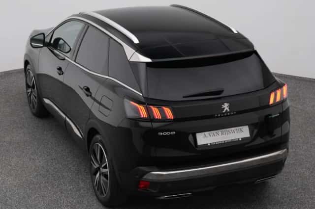 Peugeot 3008 (2021) thumbnail 25