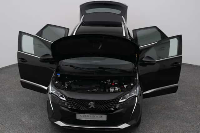 Peugeot 3008 (2021) thumbnail 27