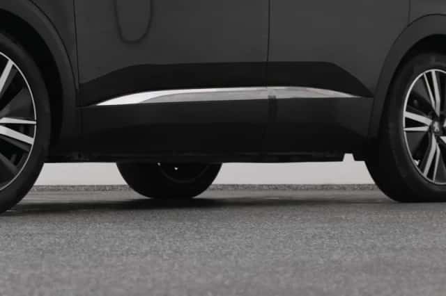Peugeot 3008 (2021) thumbnail 37