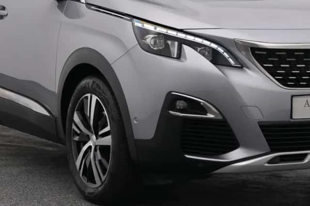Peugeot 3008 (2020) thumbnail 17