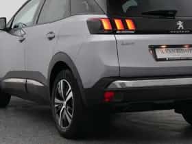 Peugeot 3008 (2020) thumbnail 18