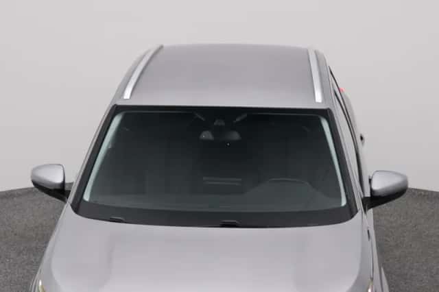 Peugeot 3008 (2020) thumbnail 32