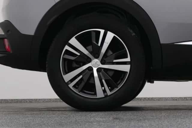 Peugeot 3008 (2020) thumbnail 41