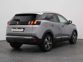 Peugeot 3008 (2020) thumbnail 6