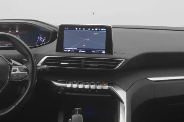 Peugeot 3008 (2020) thumbnail 8