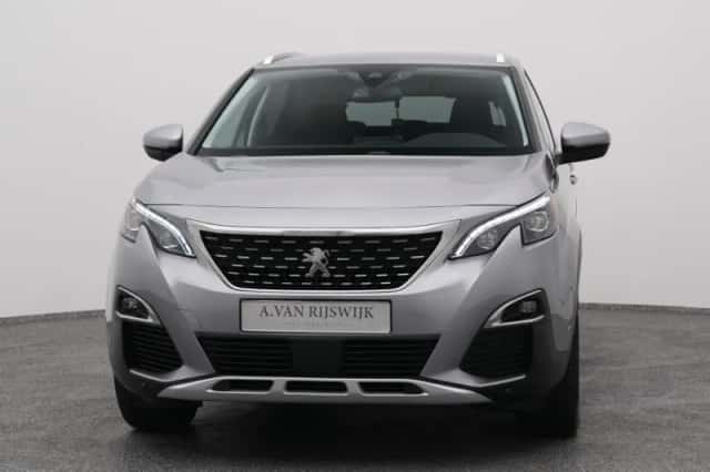 Peugeot 3008 (2020) thumbnail 9